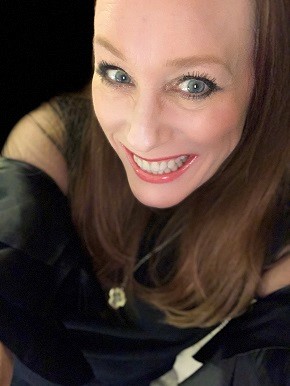 Suzanne Castle New2
